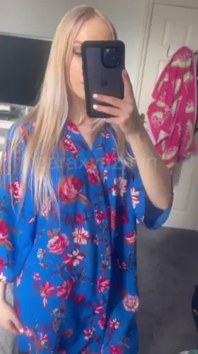 Jumping out of my robe to reveal my naked body 😜