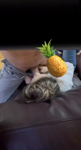 I love when tiny girls let me facefuck them