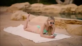 Lily Larimar - Never Been Kissed