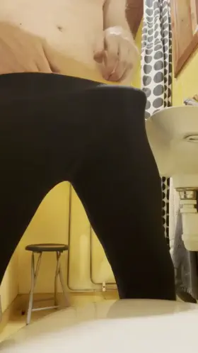 should i wear this in the gym?