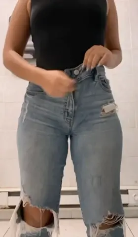 Cum and eat these cheeks up 😉