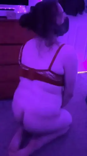 [19] how hard would u pound this thicc slut?~ kik: wheeeeeeat