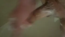 31[M] enjoying a nice hot shower