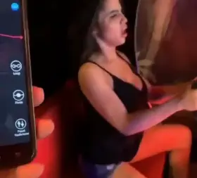 Watch or control her play?📲