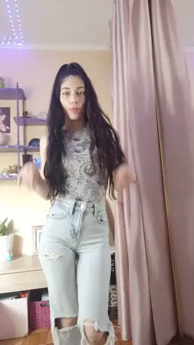 Tonight I'm going to tease you until you can't take it anymore babe, check my profile to see more 😇