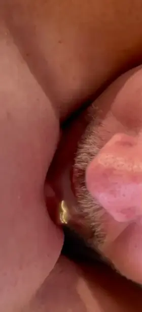 Having my clit sucked in an elevator. Mmmm