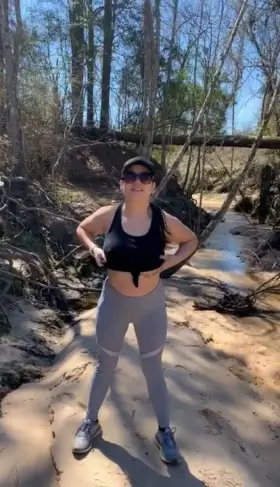 Hello Sunshine ☀️ [F]