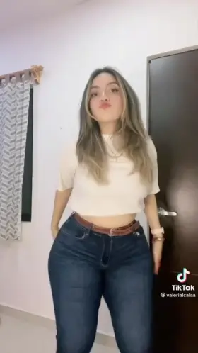 She’s like 60% ass