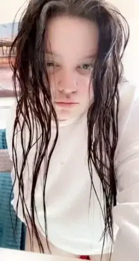 i’m waiting daddy😚