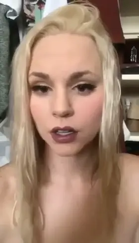 Would love to see this slutty blonde milf covered in cum. Kik me Cayde846. If you can cover this slut.