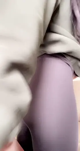 Running a survey to see who likes my juicy ass with tiny titts❤️