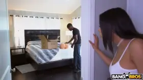 Luna Star - My Stepmom switches the sex toy with her pussy