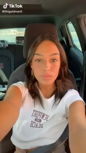 She didn't notice it.