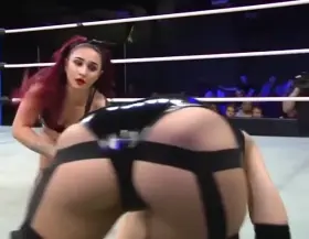 Scarlett’s fat ass
