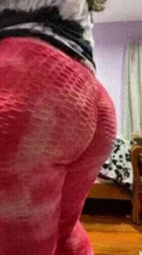 Should I keep these leggings? What do you think?