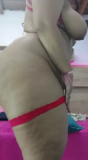 Big Ass and wild twerking