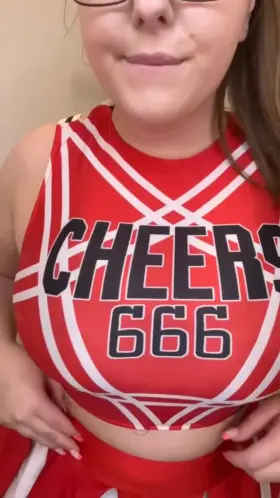 videos i'd love to send to my coach because he's older than me and thats kinda hot