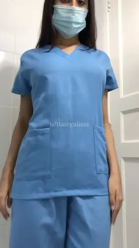 would u cum on my tits? 😜