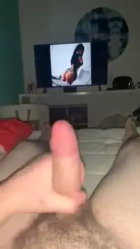 If your not using your dumb gooner body to help get more dominant gooners off then your doing it wrong