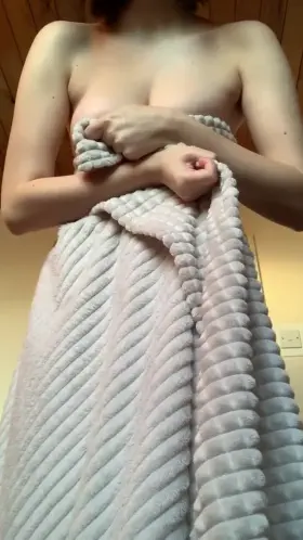 Just in case your girlfriend didn’t send you a nude, enjoy!