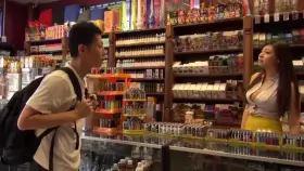 Wow she’s smoking’ hot!