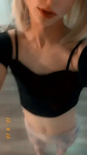 Can I just be the center of attention darling?💋❤️💋