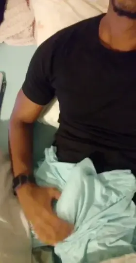 27 [M4F] Wanna see me pull it out for you? (Online)