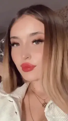 I can’t concentrate at work. All I can think about is sucking dick