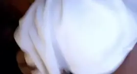 She felt my warm cum and couldn’t stop