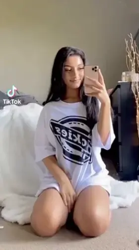 1, wake up together, 2, go on a hot date, 3, get seduced in the hotel room, 4, fuck