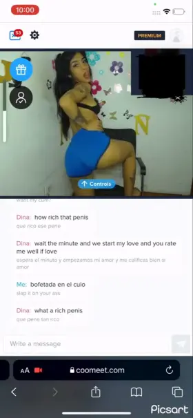 Sexy tattoo latina with a perfect ass