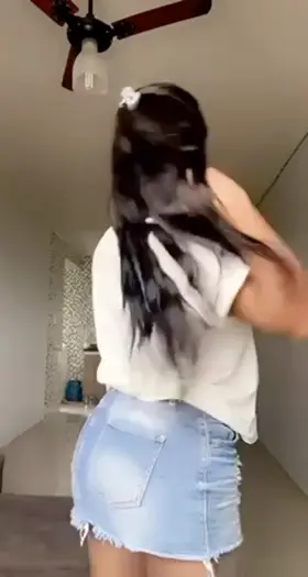 No makeup today! Do you like my natural face?