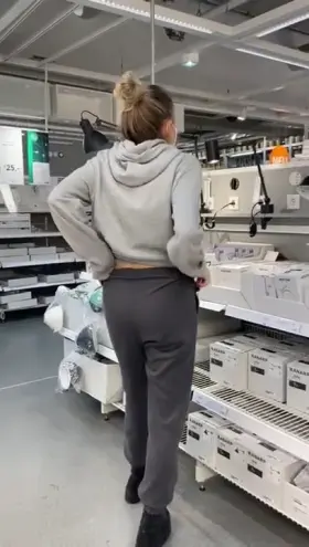 Flashed in the lamp section today for you <3 [OC] [F]