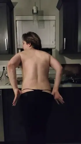 Booty reveal, do you want it 😘