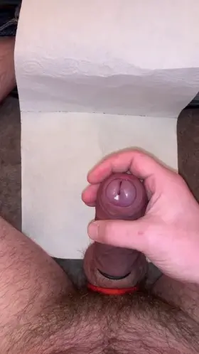 Who is here to see this kind of cum explosion ?