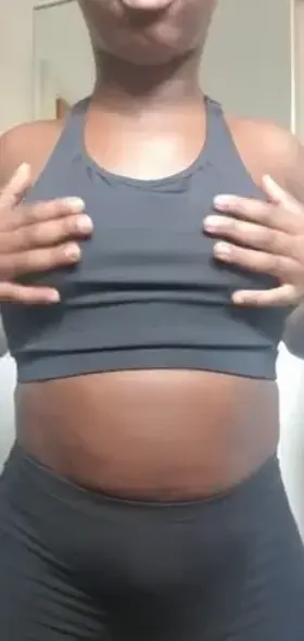 today's workout tired me out 😩 also need a new sports bra