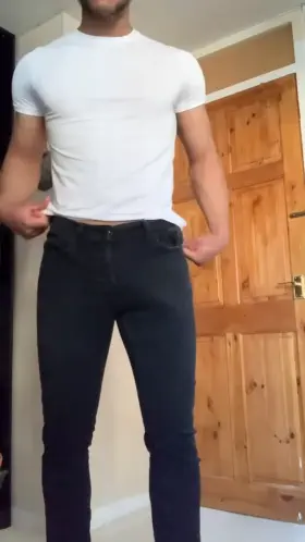 I think I need a bigger pair of jeans😅