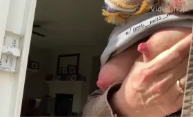 Me trying not to make a mess in the house... for once 😇💦