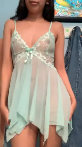 Do petite brown bodies get love here? ❤️