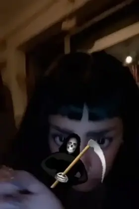 if i got on my knees in front of u like this, fat ass up in the air & begging for ur cock, wwyd? 🥺