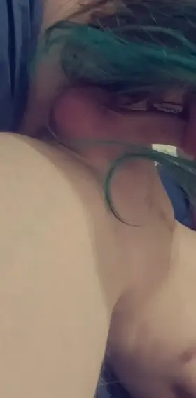 i have a fantasy where id love to watch my daddy destroy another useless whores throat with his cock.😇