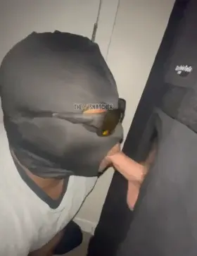 Straight guy drops by gloryhole