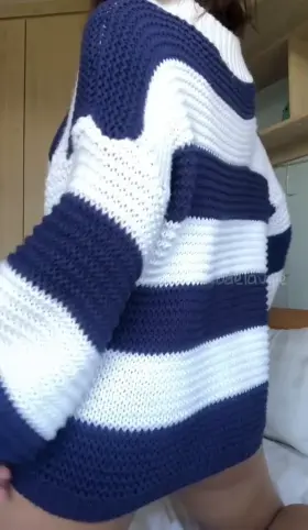 uh oh.. hope my professor likes my outfit 😏