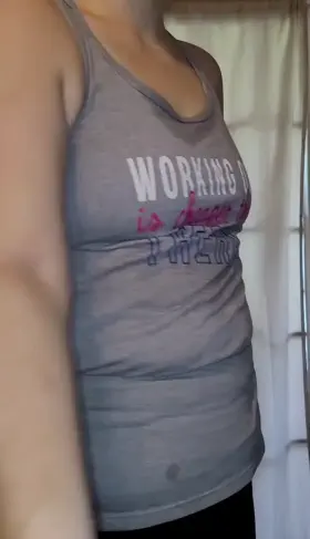 Working on my mombod, i hope you don't mind it sweaty😋 [30F]