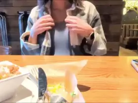 Lunch and titties ♥️