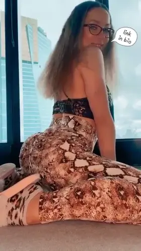 Top Twerk Instructor