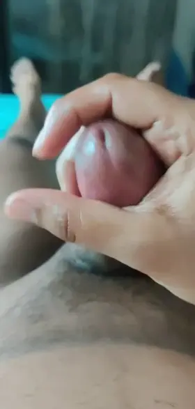 The pink head needs some attention 😈🍆