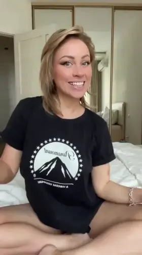 Your new petite 5’3 girlfriend