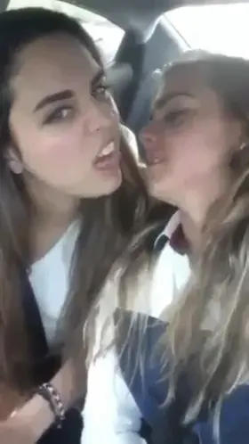 On the way to watch their boyfriends play some football🏈