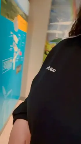 Canadian bbw saying hello from the museum 🙋🏻‍♀️😉🇨🇦 [op]